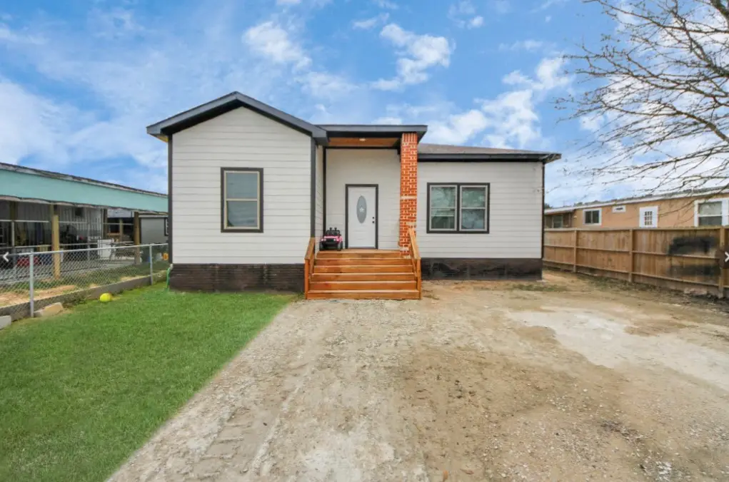 24 Road 5213, Cleveland, TX 77327 - #1