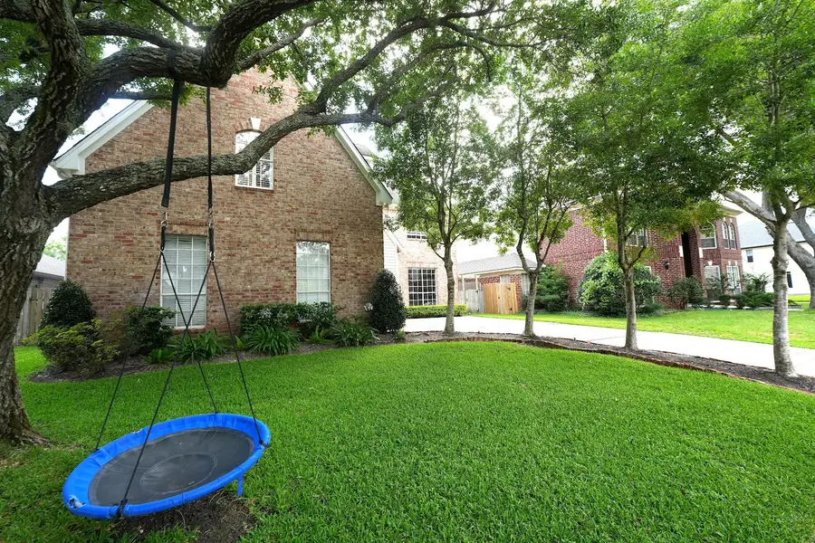 322 Lakeside Boulevard, Sugar Land, TX 77478 - #3