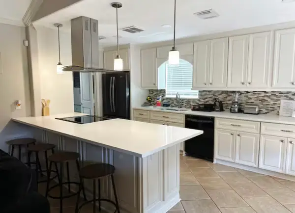 8714 Beechaven Road, La Porte, TX 77571