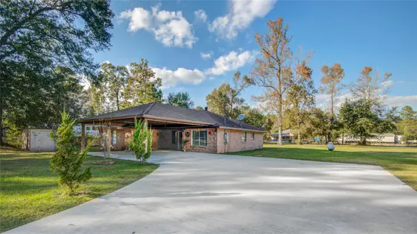 26961 Lantern Lane, New Caney, TX 77357