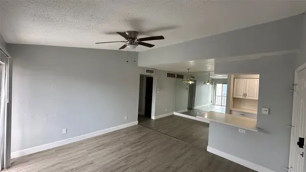 9550 Deering Drive #208, Houston, TX 77036