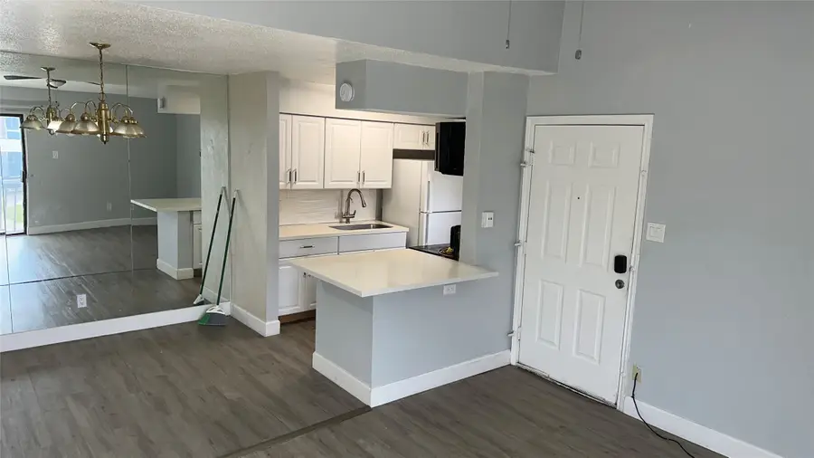 9550 Deering Drive #208, Houston, TX 77036 - #3