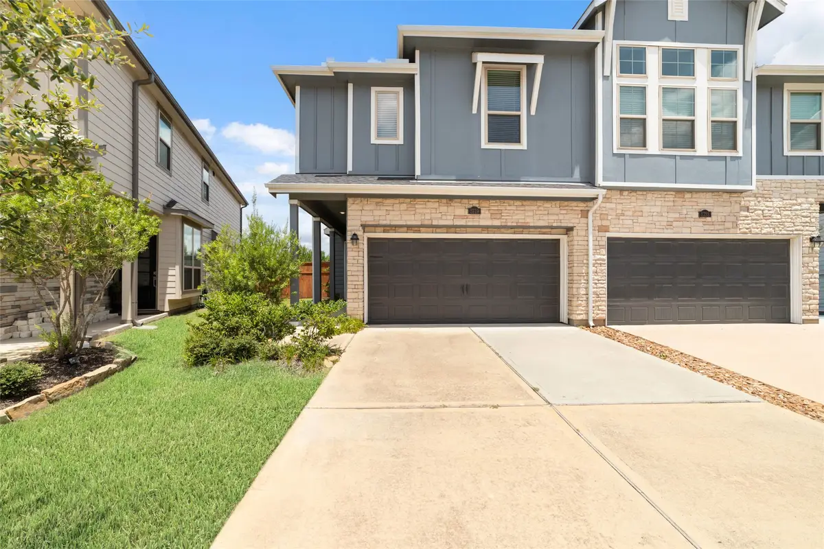 5719 Foggy Vine Court, Fulshear, TX 77441 - #1