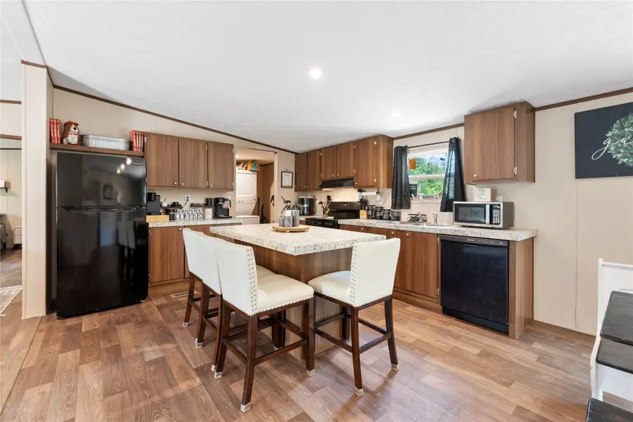 309 Tanglewood Lane, Somerville, TX 77879 - Image #3