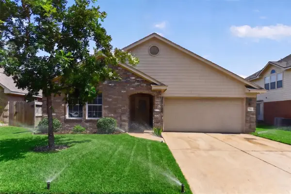606 27th Avenue N, Texas City, TX 77590