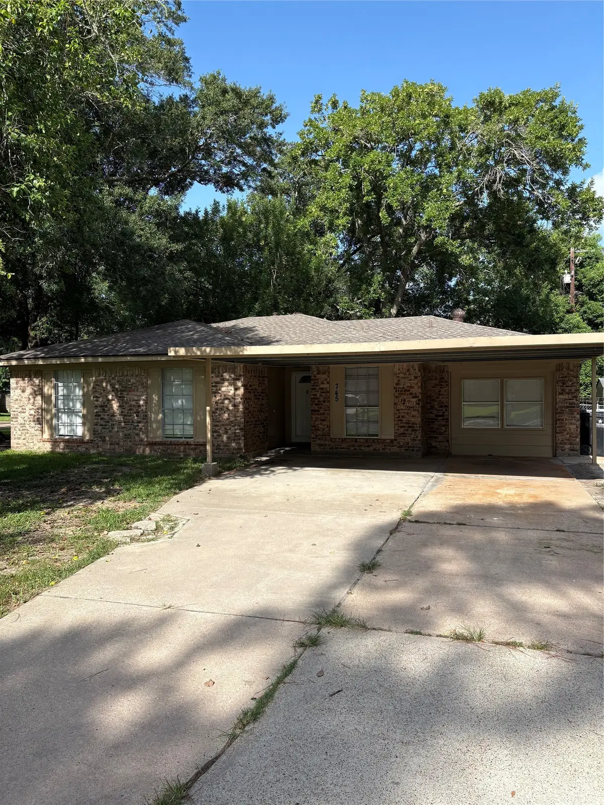 745 Dezso Drive, Alvin, TX 77511 - #1