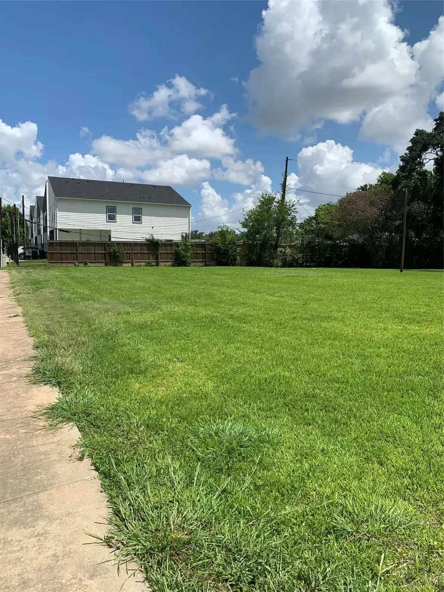 0 Wilmington Street, Houston, TX 77033 - #2