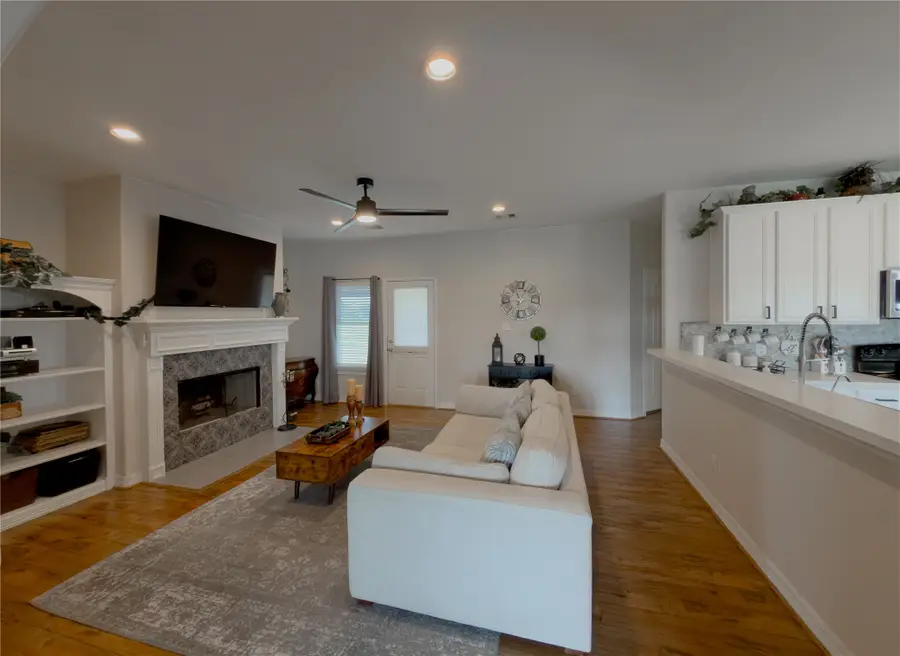 14302 Austin Bayou Drive, Rosharon, TX 77583 - #2