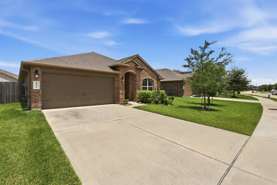 18326 Pin Oak Lake Drive, Richmond, TX 77407 - #2