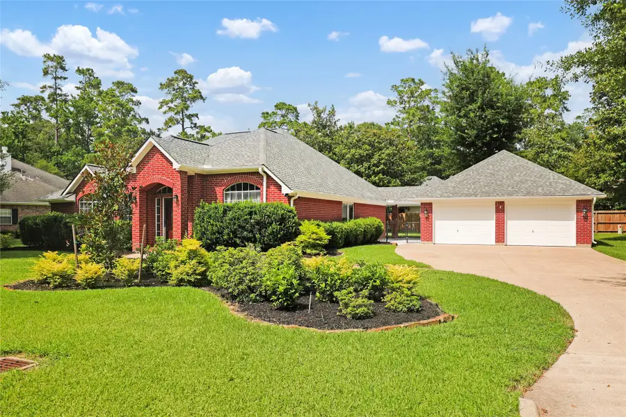 507 Stephen F Austin Drive, Conroe, TX 77302 - #2