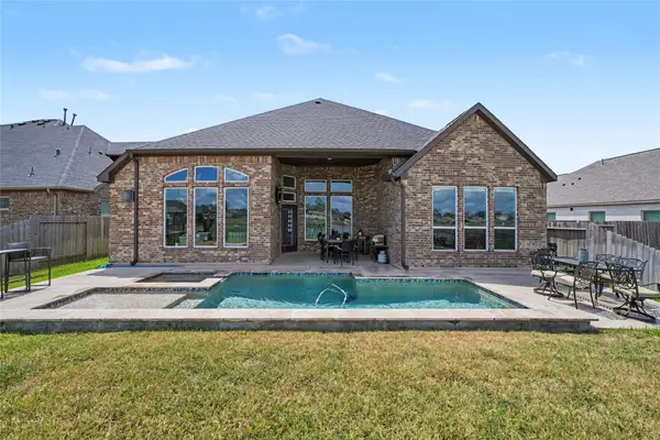 23511 Meritage Drive, Alvin, TX 77511
