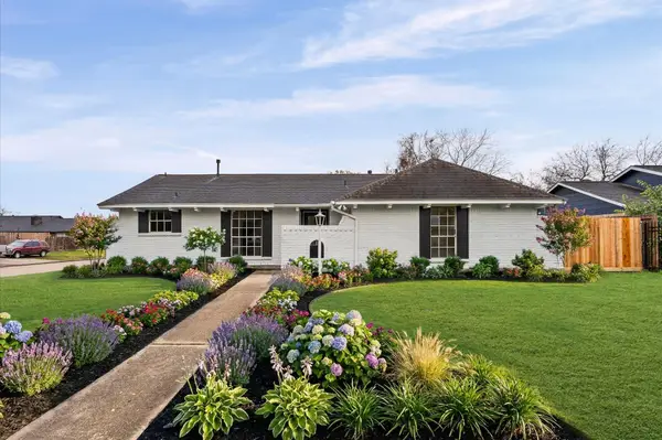 2203 Drayton Lane, Houston, TX 77088