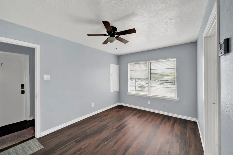 904 Beverly Ave Avenue #6, Pasadena, TX 77506 - #2