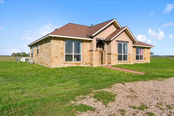 2411 Thuesen A Road, Beasley, TX 77417
