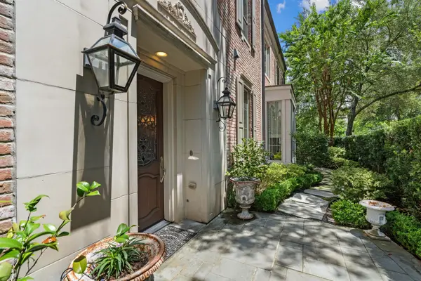 1235 Wynden Commons Lane, Houston, TX 77056