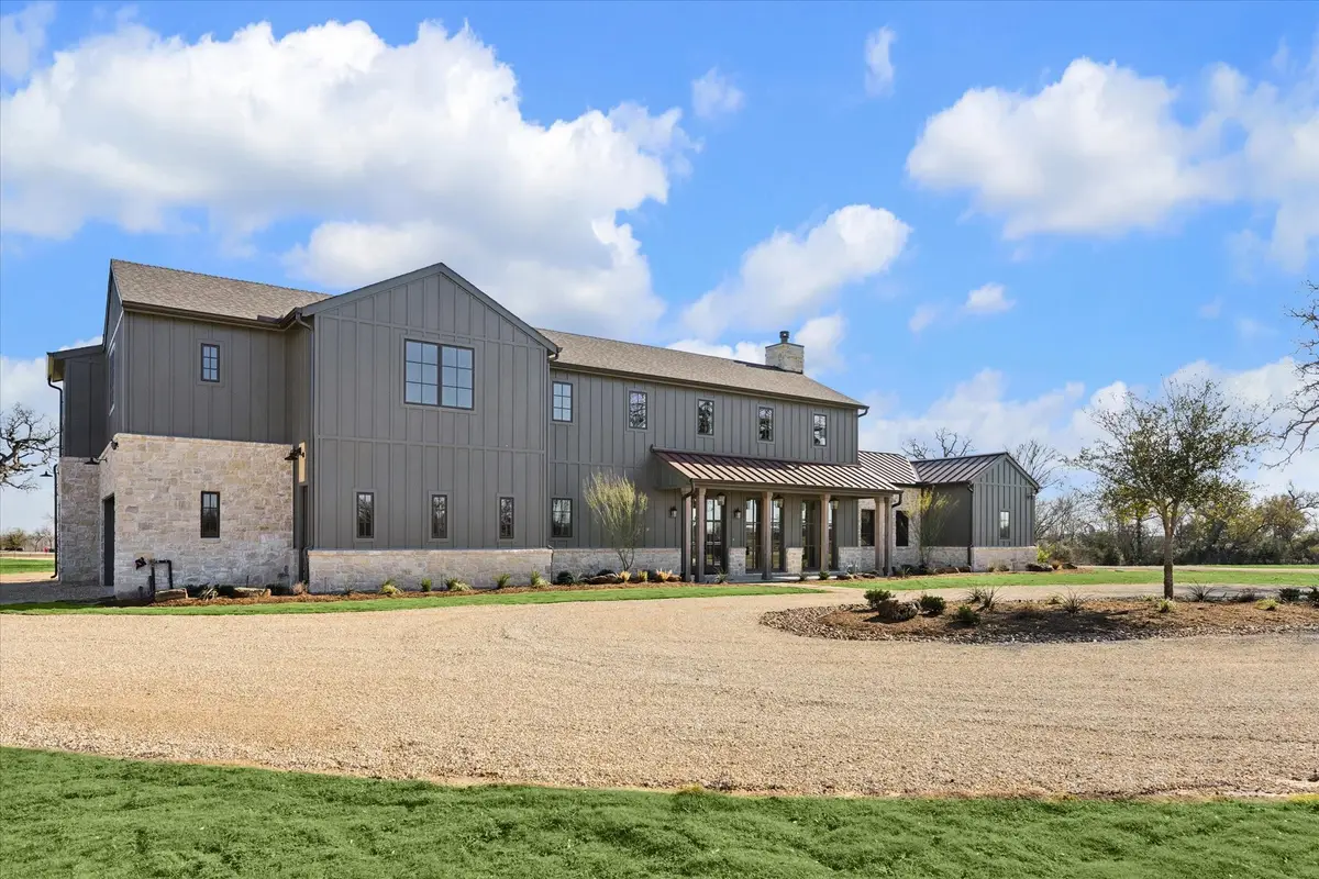 5989 Brazos Bow Way, Washington, TX 77880 - #1