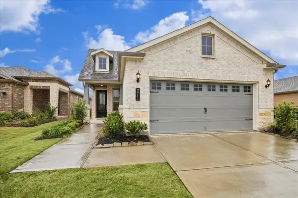 9911 Monarch Landing Cove, Willis, TX 77318
