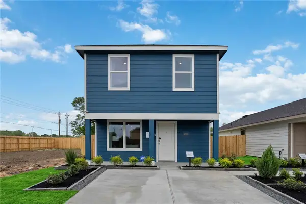 11707 Passion Fruit Lane, Houston, TX 77048