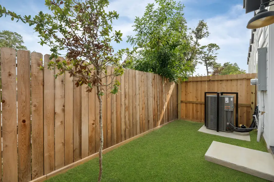 717 Janisch Road #C, Houston, TX 77018 - Image #2