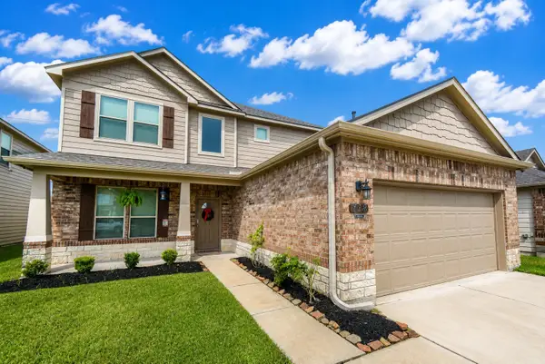718 Palo Alto Court, Rosharon, TX 77583