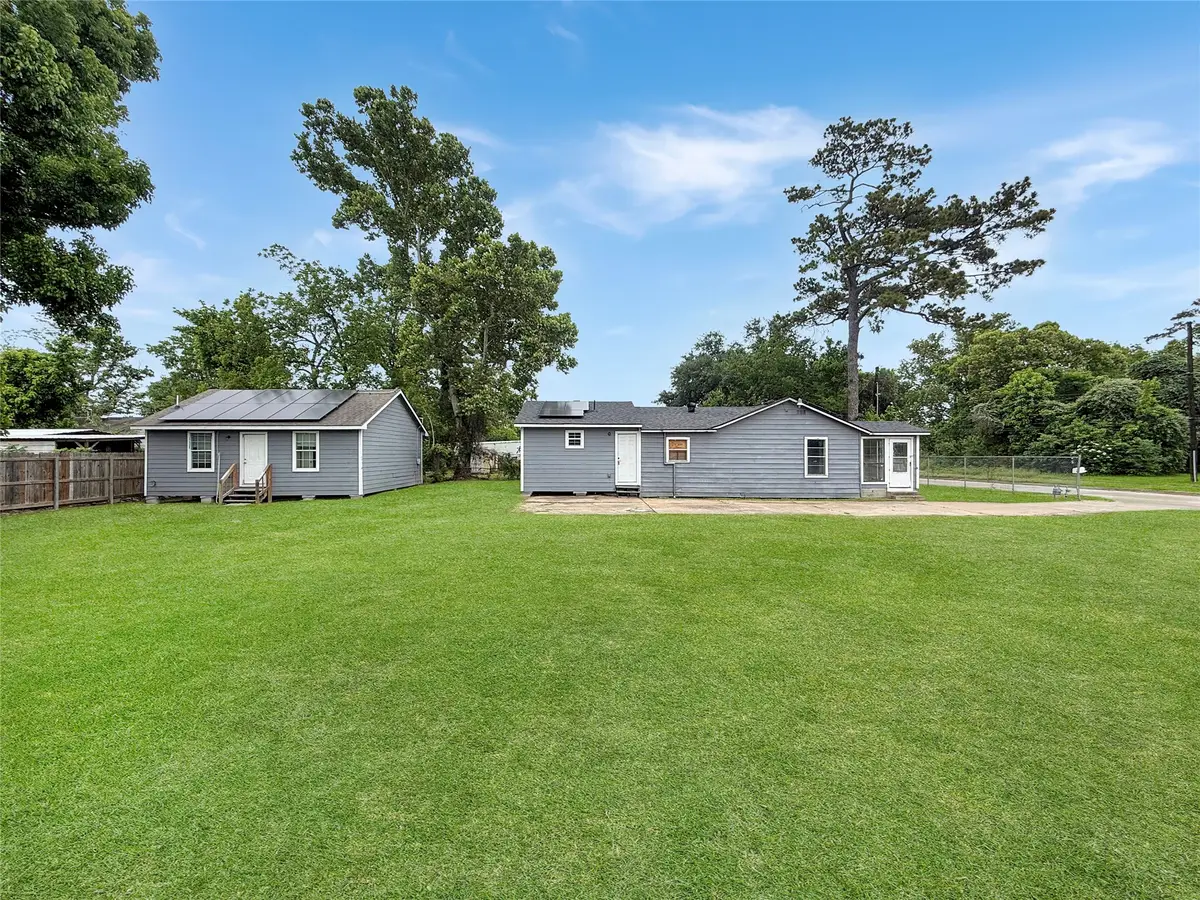 6931 Weaver Road, Houston, TX 77028 - #1