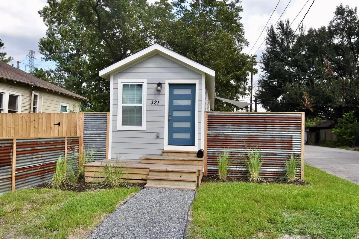 321 E 35th Street, Houston, TX 77018 - #1