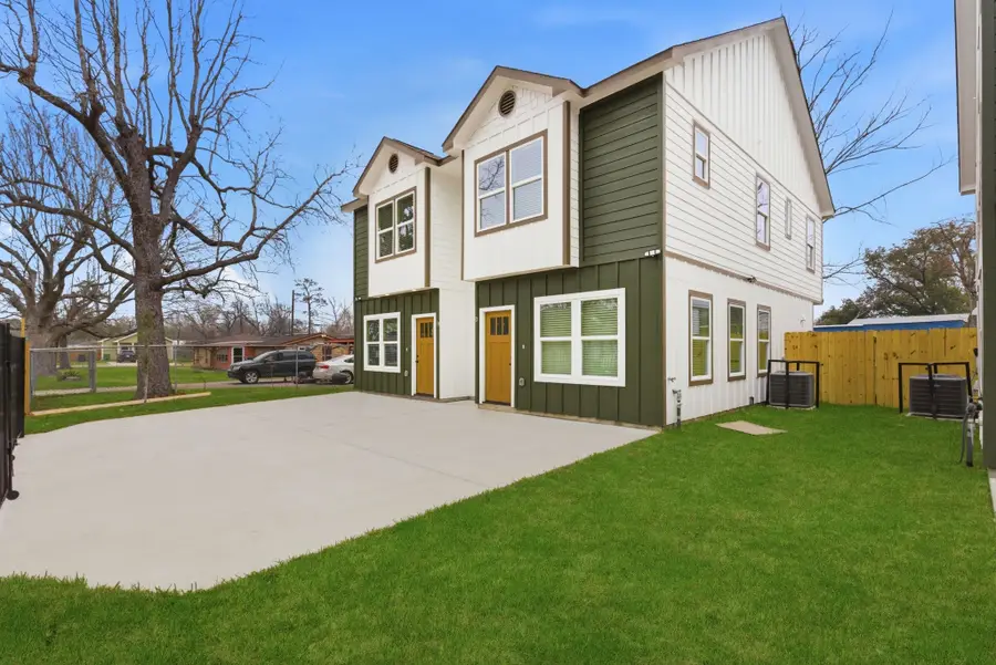8408 Darien Street #A/B, Houston, TX 77028 - #2