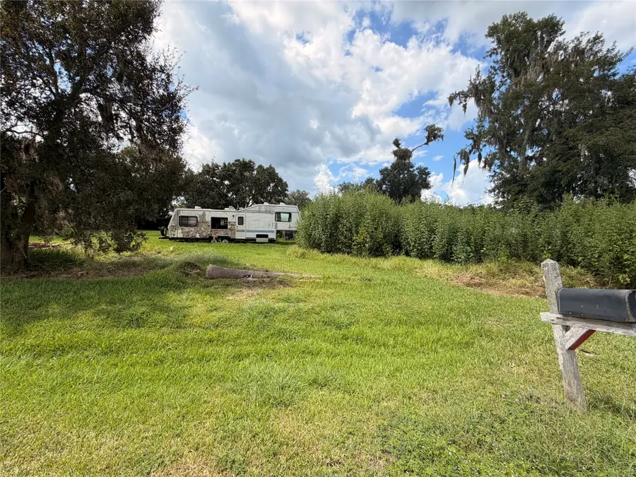 1725 County Road 244d, Brazoria, TX 77422 - #2