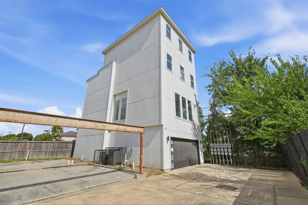 3913 Griggs Road, Houston, TX 77021 - #1