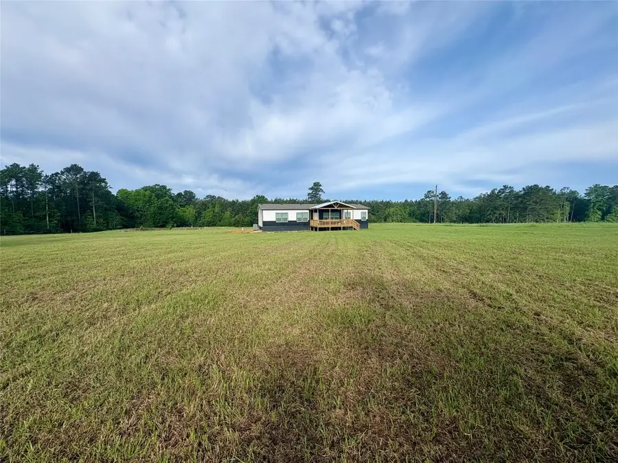 2854 Benny Griffin Rd, Livingston, TX 77351 - #2