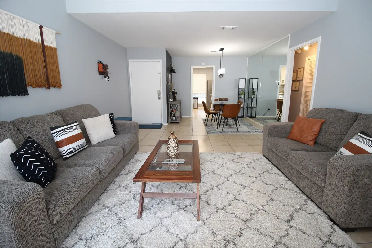9707 Richmond Avenue #104, Houston, TX 77042 - #1