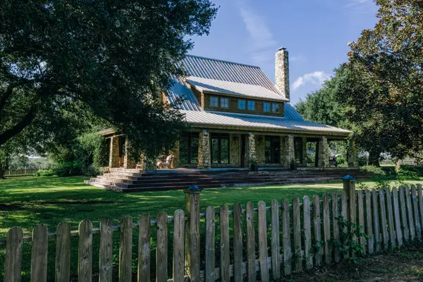 4083 Glaeser Road, Bellville, TX 77418