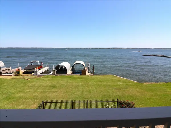 17 Regency Point, Conroe, TX 77356
