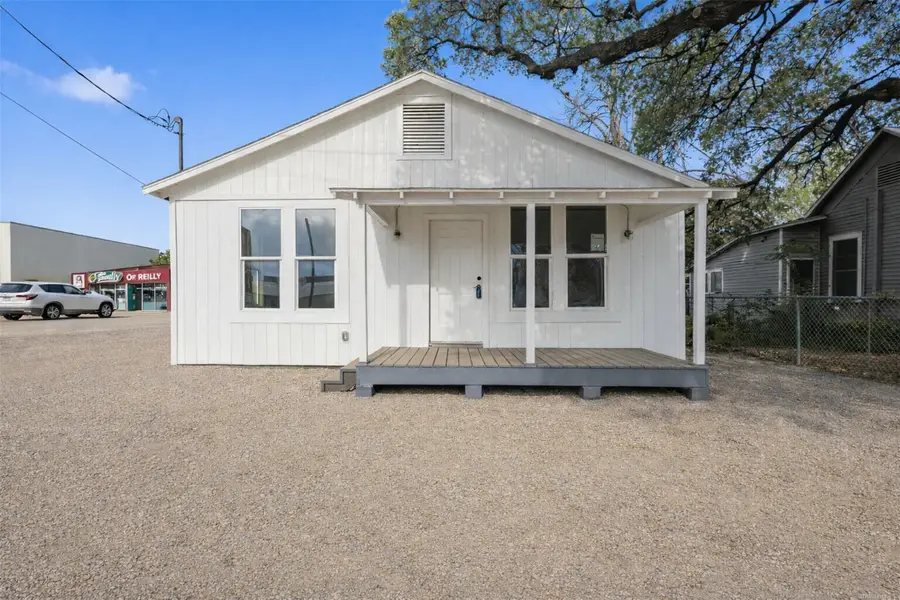 1410 Fannin Street, Columbus, TX 78934 - #2