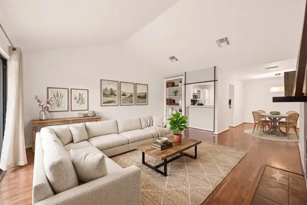 2829 Timmons Lane #144, Houston, TX 77027