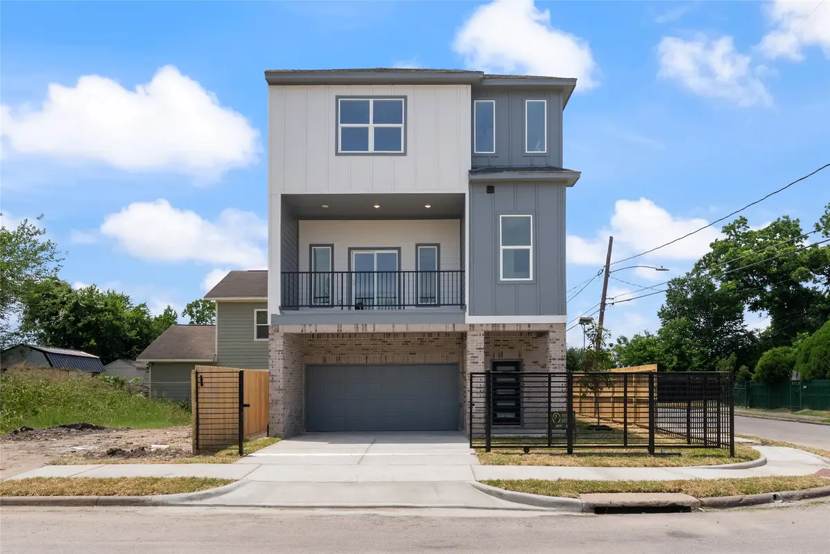 3219 Fontinot Street, Houston, TX 77026 - #1