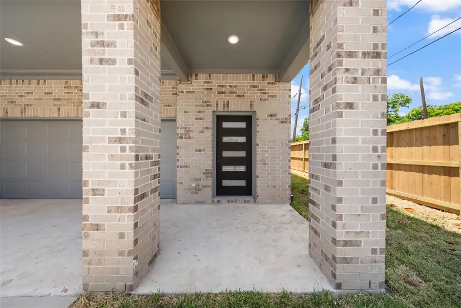 3219 Fontinot Street, Houston, TX 77026 - #3