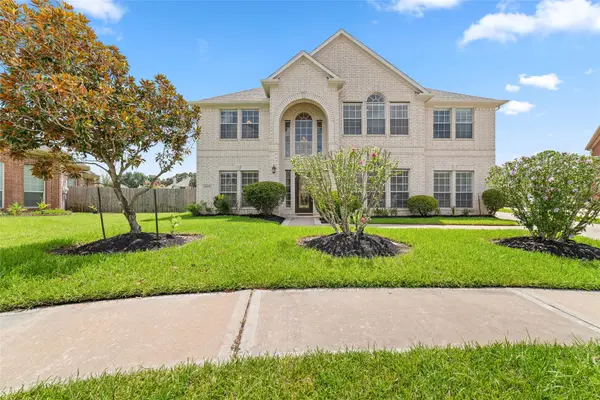 15319 Leila Bend Drive, Houston, TX 77082