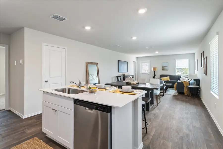 1010 Bluegill Lane, Alvin, TX 77511 - Image #2