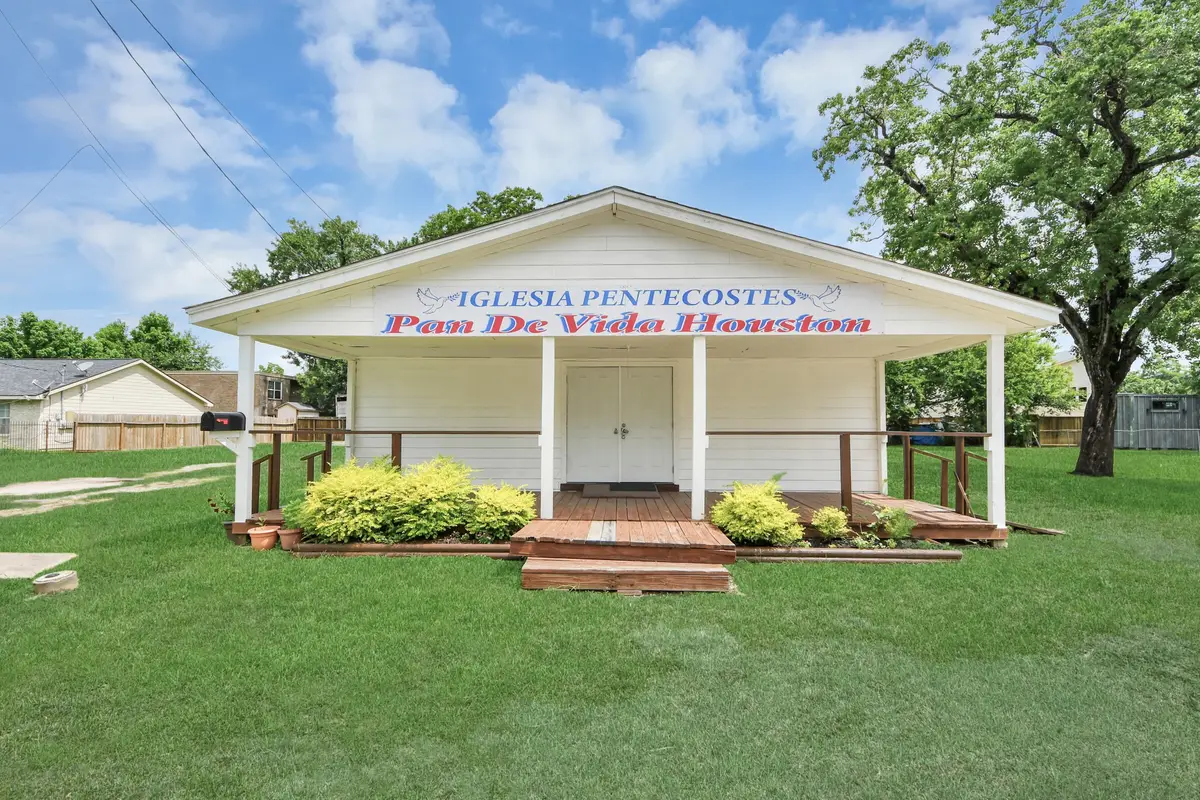 810 Lucky Street, Houston, TX 77088 - #1