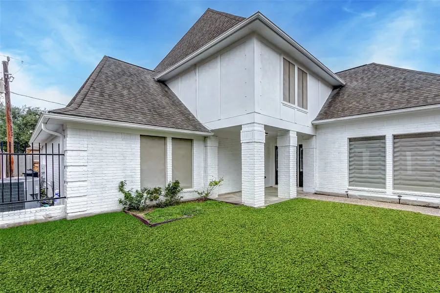 3011 Manila Lane, Houston, TX 77043 - #3