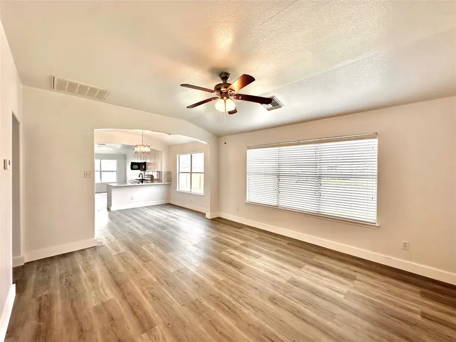 8202 Radial Court, Rosharon, TX 77583 - #3