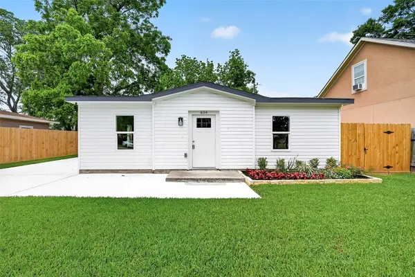 404 W Homan Street, Baytown, TX 77520