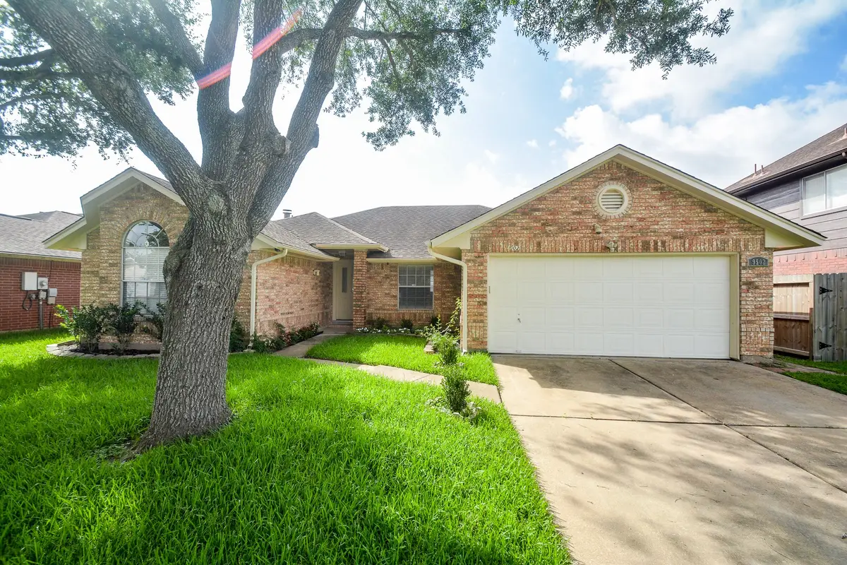 9502 Coast Bridge Street, Houston, TX 77075 - #1