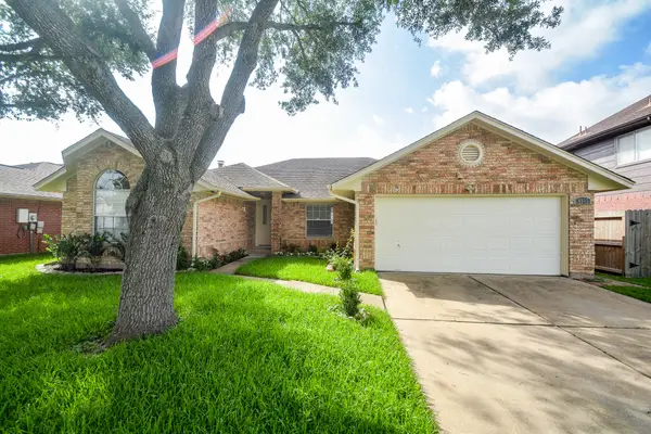 9502 Coast Bridge Street, Houston, TX 77075