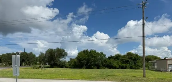 9th & 517 Rd E, San Leon, TX 77539