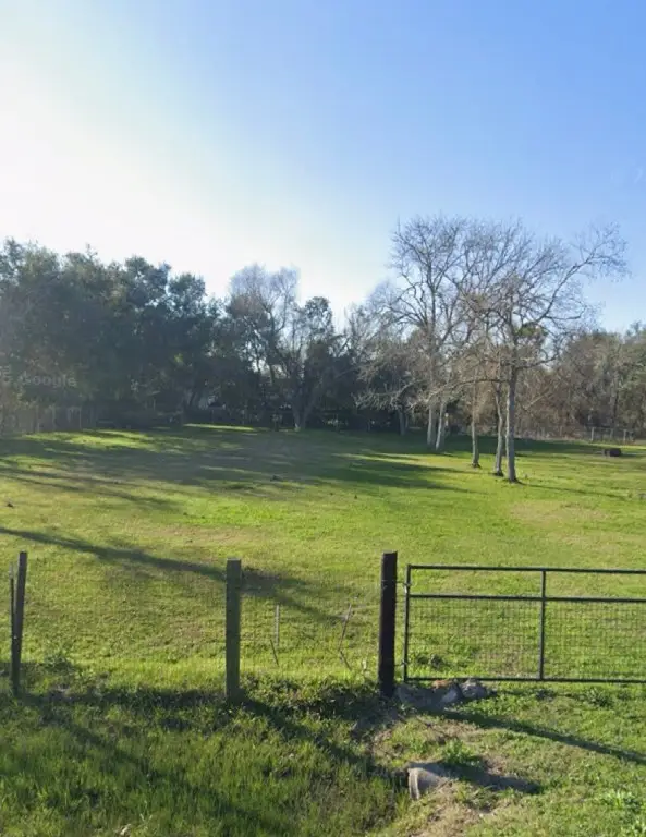 2 S Tower Road, Santa Fe, TX 77517 - #2