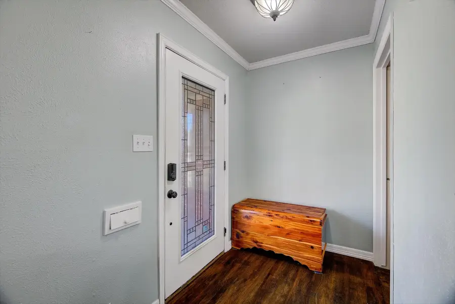 110 Daisy Street, Lake Jackson, TX 77566 - #3