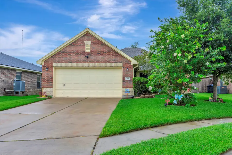 394 Sherandoe Lane, Alvin, TX 77511 - Image #2