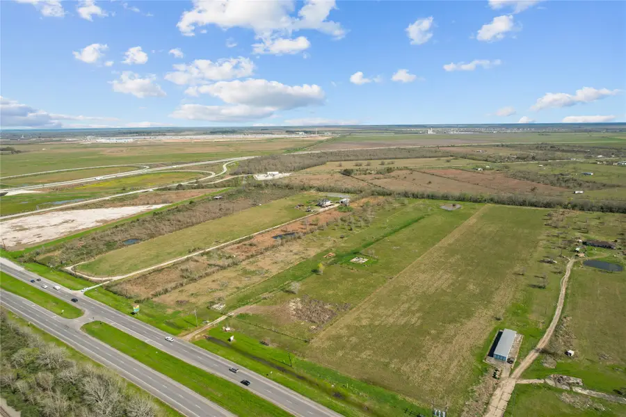 3377 W Highway 90, Dayton, TX 77535 - #2